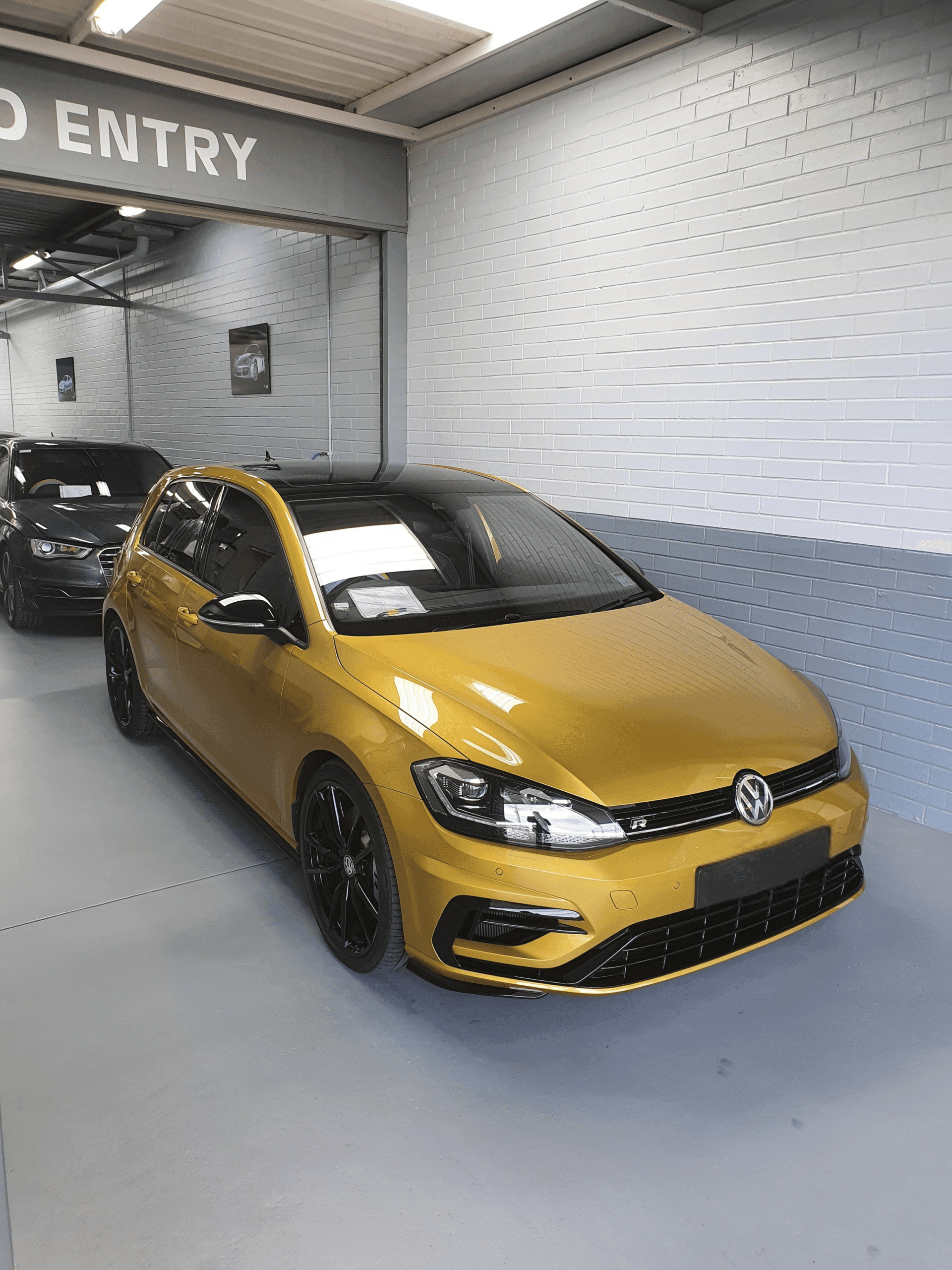 Volkswagen Gold Car